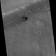 Imagen para el artículo titulado La HiRISE fotografía el impacto reciente de una gran roca en Marte